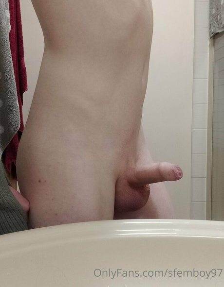 Sfemboy97