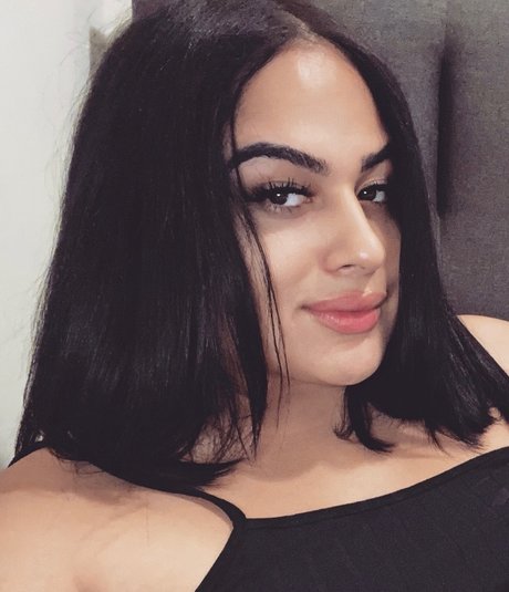 Christina La Mamasota