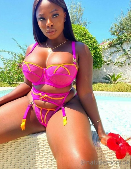 Nataliemonroe