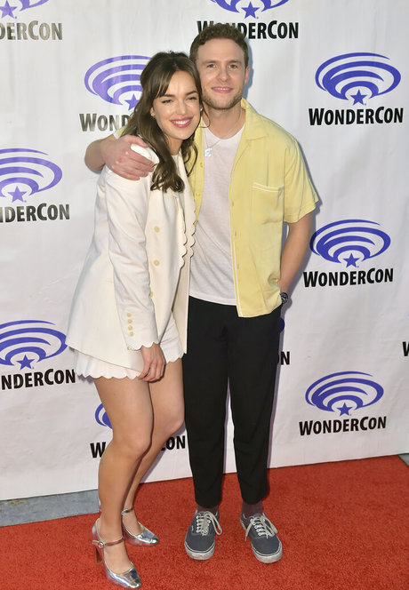 Elizabeth Henstridge