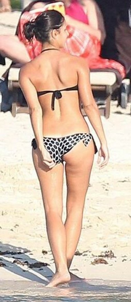 Maria Francisca Perello