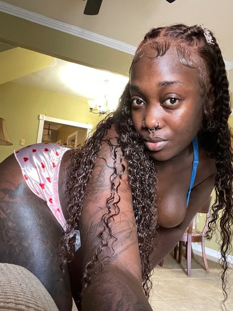 Freaky Blackshaa  Thefox 