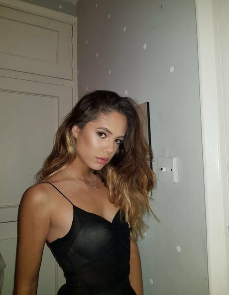 Saoirse Alicia Behzadi