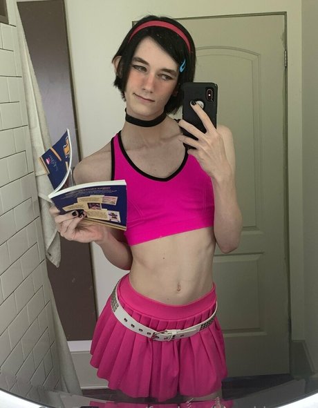 Femboycherryblossom