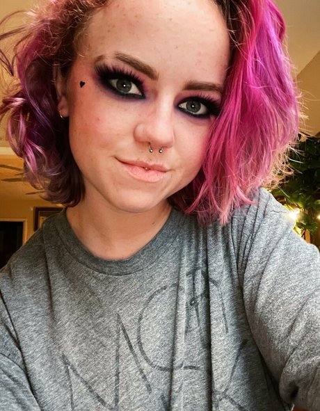 Junestrawberriesfree