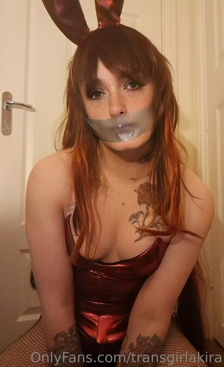 Transgirlakira