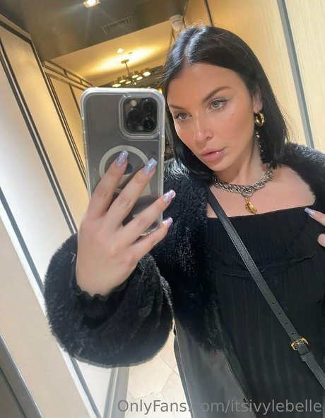 Itsivylebelle