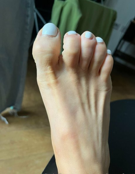 Cutefeetyfeet