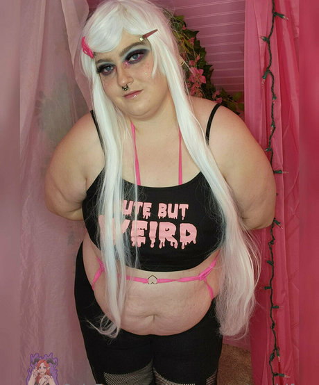 Curvymonstergirlfree