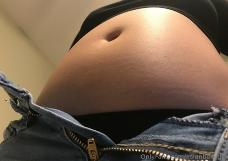 Asianbellygirl