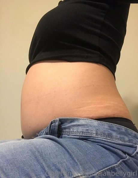 Asianbellygirl