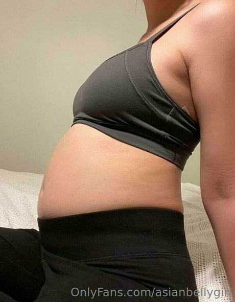 Asianbellygirl