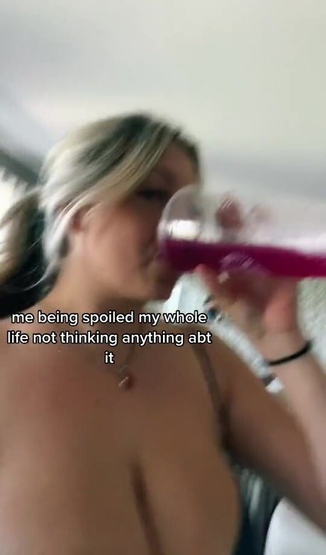 Anabel Kloe Lamarche