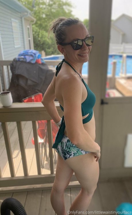 Littlewaistinyourface