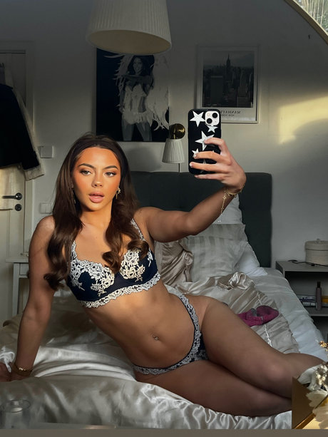 Alexandra Tsolakidis