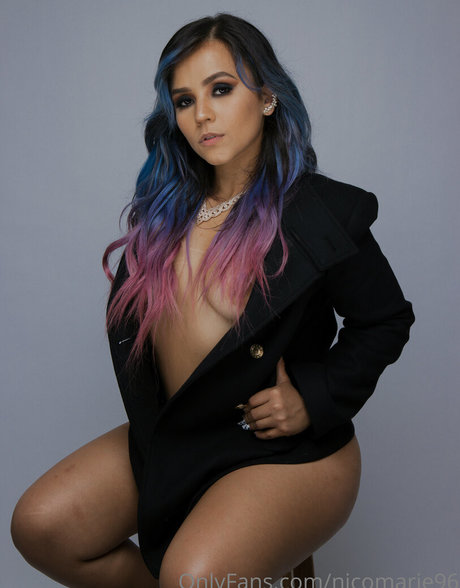 Nicomarie96