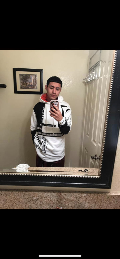 Adrielbarebackstudios  nude leaked OnlyFans photo