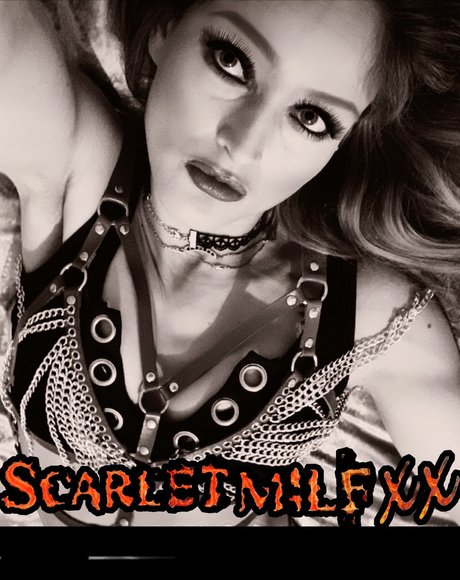 Scarletmilfxx