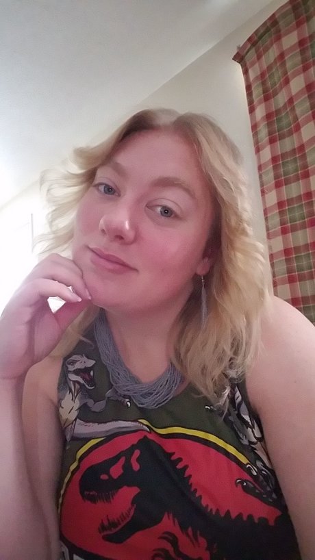 Xoxoloreli  nude leaked OnlyFans photo