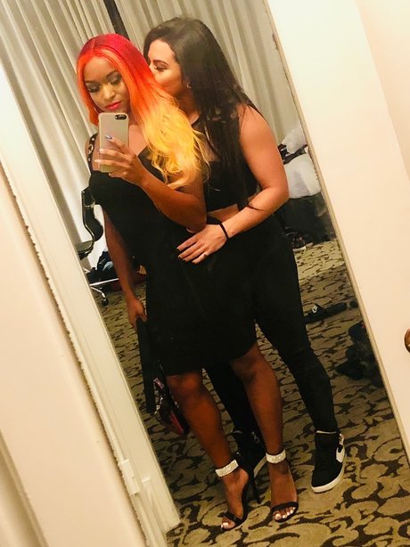 Diamante And Kiera Hogan