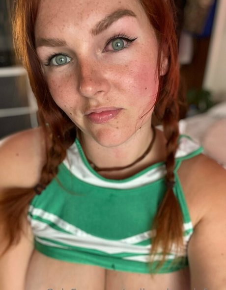 Redheadgraciefree