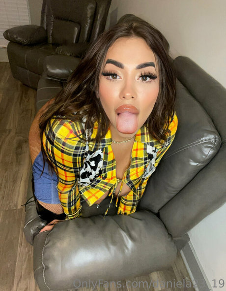 Daniela2319