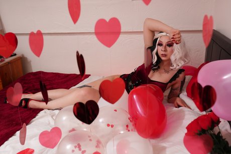 Little Hobbit In The Wild