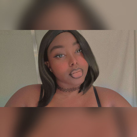 Your Favorite Alien Slayer 