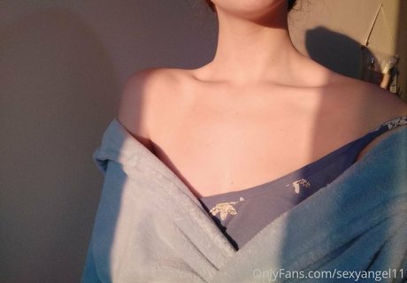 Sexyangel11