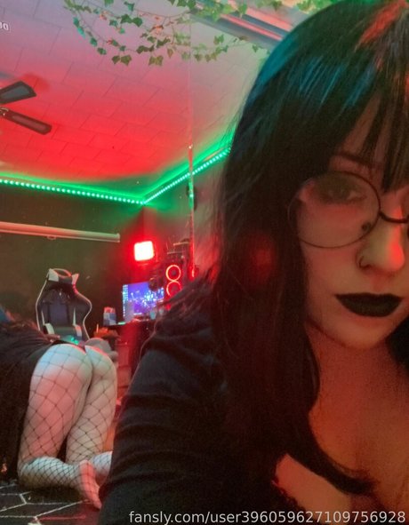 Whisperingpizza Asmr