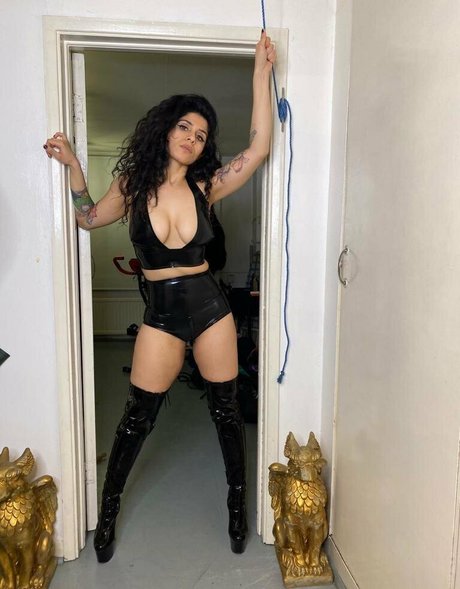 Mistresssophiasahara