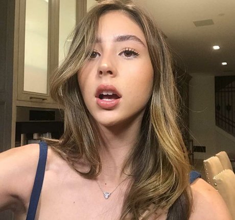 Scarlet Rose Stallone