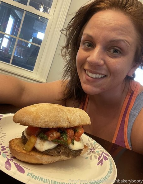 Basicbitchbakerybooty