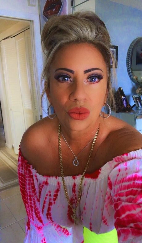 Hottotrottotsfree  nude leaked OnlyFans photo