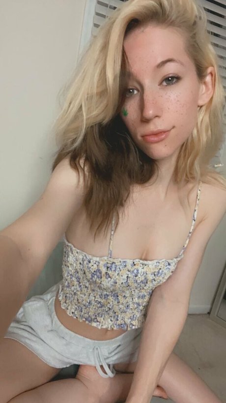 Elladevilfree  nude leaked OnlyFans photo