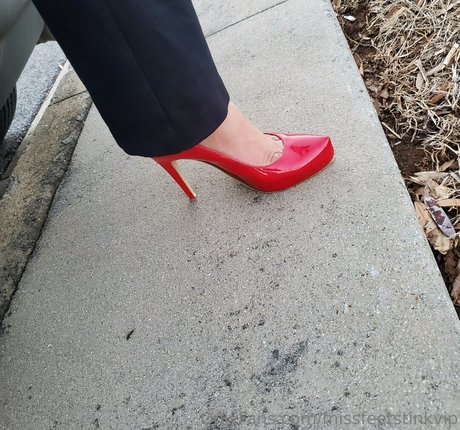 Missfeetstinkvip