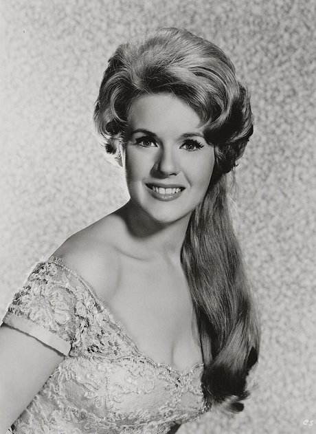 Connie Stevens