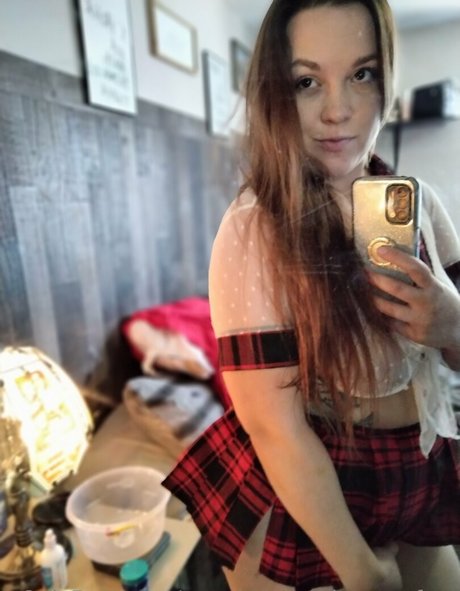 Naughtysarahrosefree