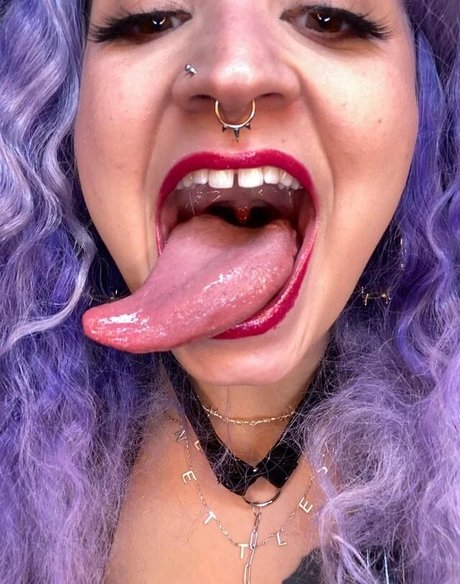Long Tongue Fetish