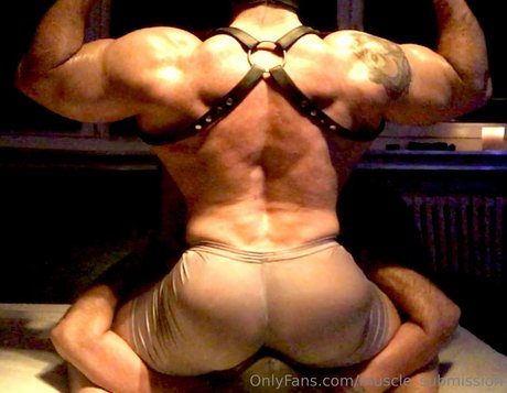 Musclesubmission