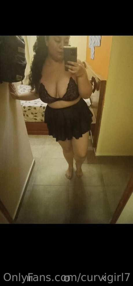 Curvigirl7