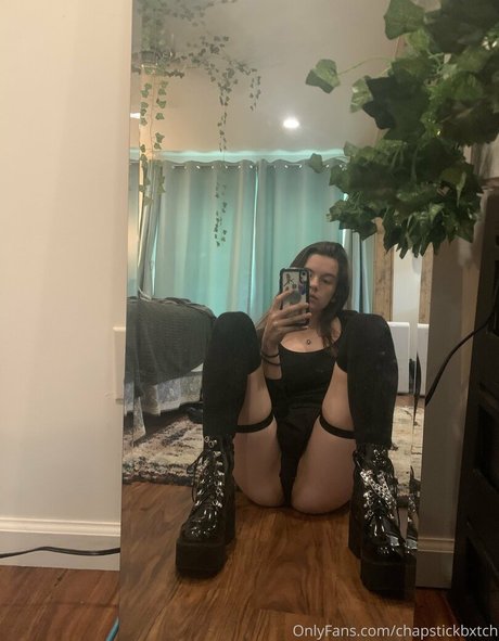 Chapstickbxtch