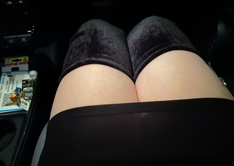 Roxanneandmaxswingers