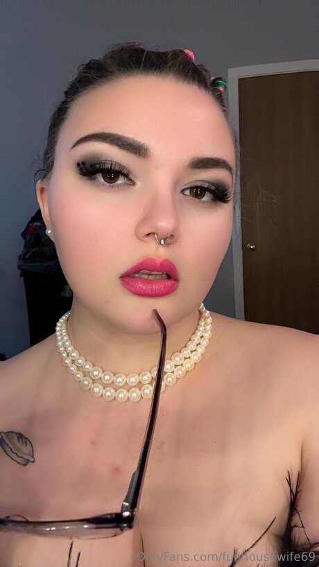Funhousewife69