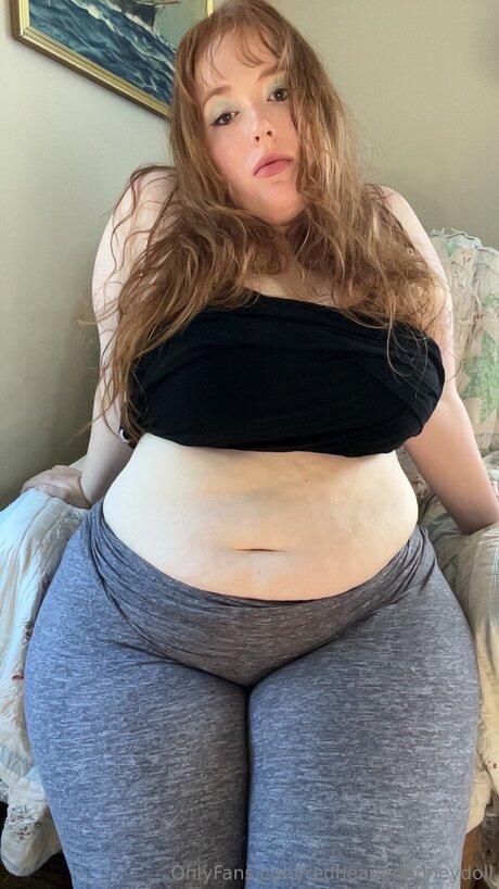 Redheadedhoneydoll