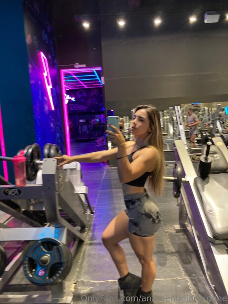 Anargentiniangirlone