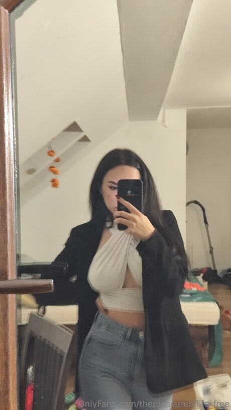 Thepleasureoflife Free