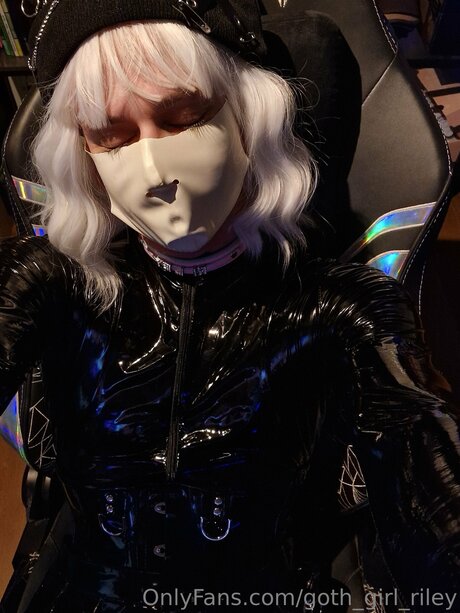 Goth Girl Riley