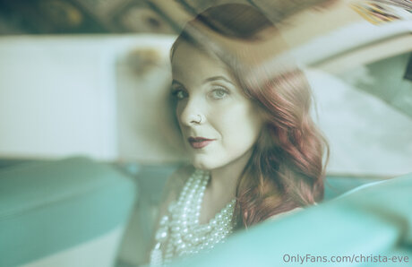 Christa Eve