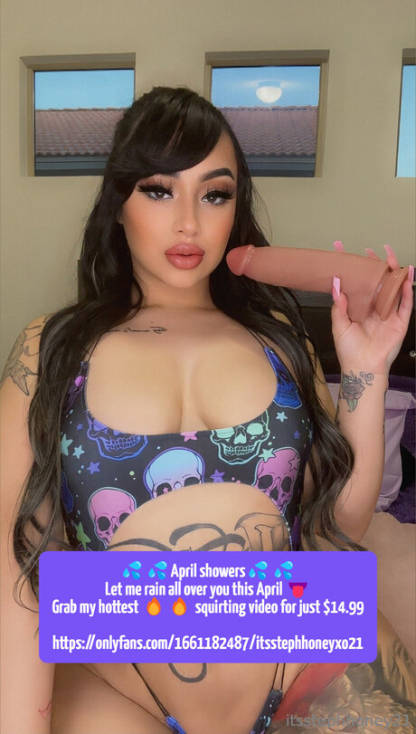 Itsstephhoneyxo21